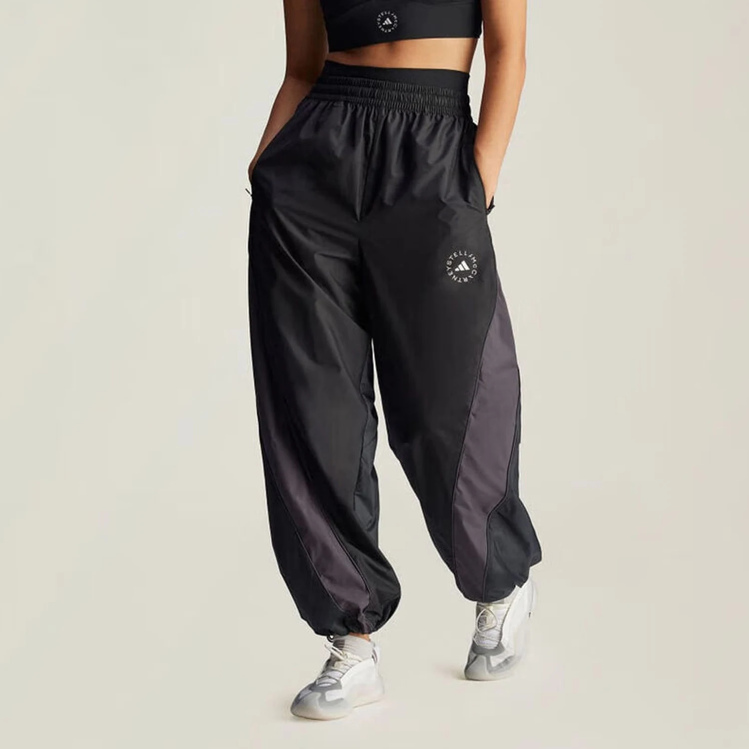 Adidas оригинальные женские тканые свободные спортивные брюки Stella Collection JF6332 Adidas оригинальные женские тканые свободные спортивные брюки Stella Collection JF6332