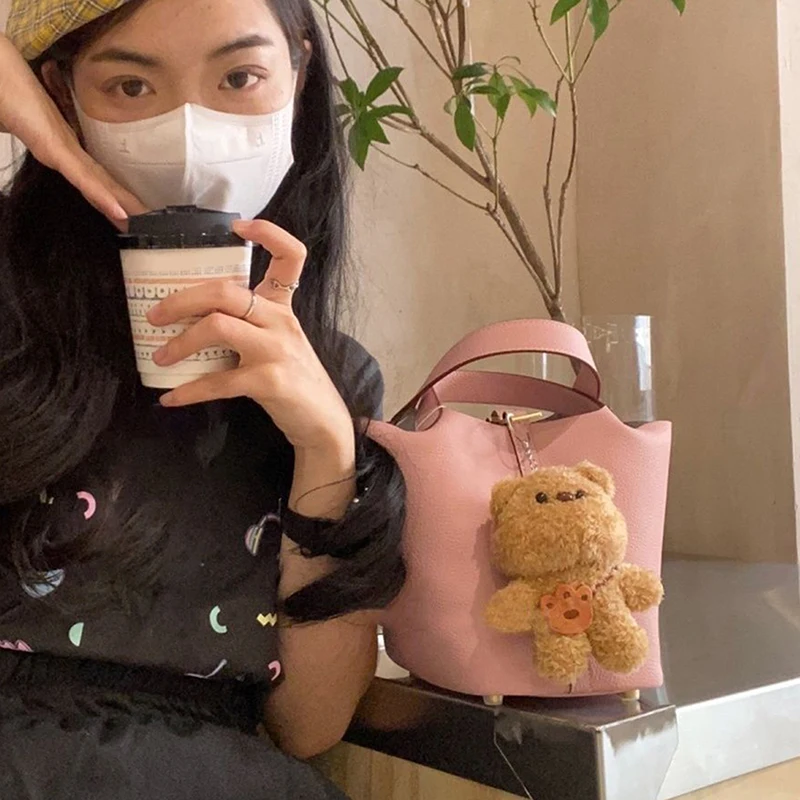 

1 шт., подарок на день рождения для девочек, плюшевый маленький медвежонок, рюкзак, кулон, милый медведь, игрушка, мультяшная мягкая кукла, брелок