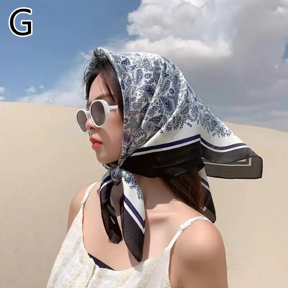 New French Retro 70 Square Scarf for Women, Versatile Summer Sunscreen Silk Scarf, Ins Beach Sunscreen Shawl Headscarf