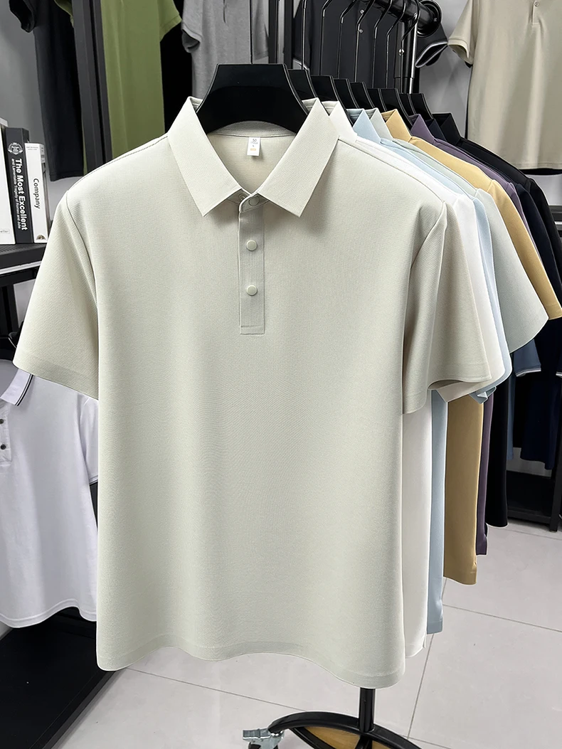 Hochwertiges Eisseide-Kurzarm-Poloshirt für Herren, klassisches einfarbiges, atmungsaktives Business-Casual-T-Shirt, neues Luxus-Oberteil für den Sommer. – Detail 7