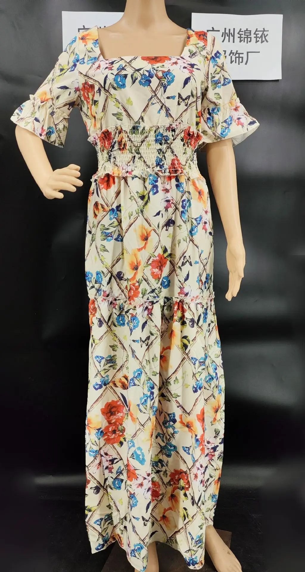 Ropa femenina Vestidos para mujer Vestido de cintura alta Mangas con volantes estampado cuadrado Estilo bohemio Cintura adelgazante Vestidos de hadas florales