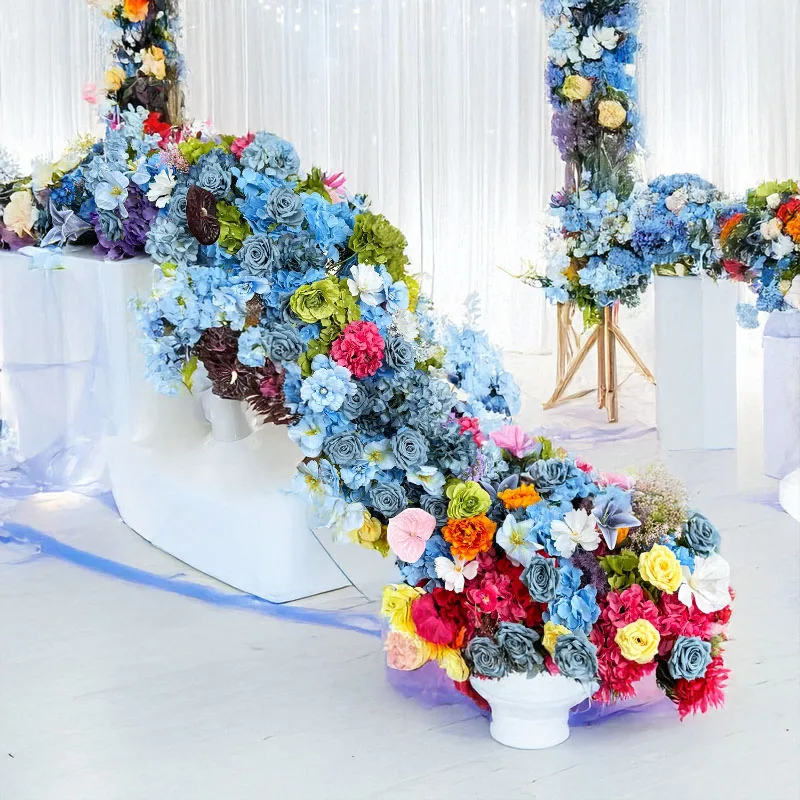 

Exquisite Table Flowers Outdoor Wedding Background Wall Decoration Flower Rows Arches Showcase Exhibition Hall Layout