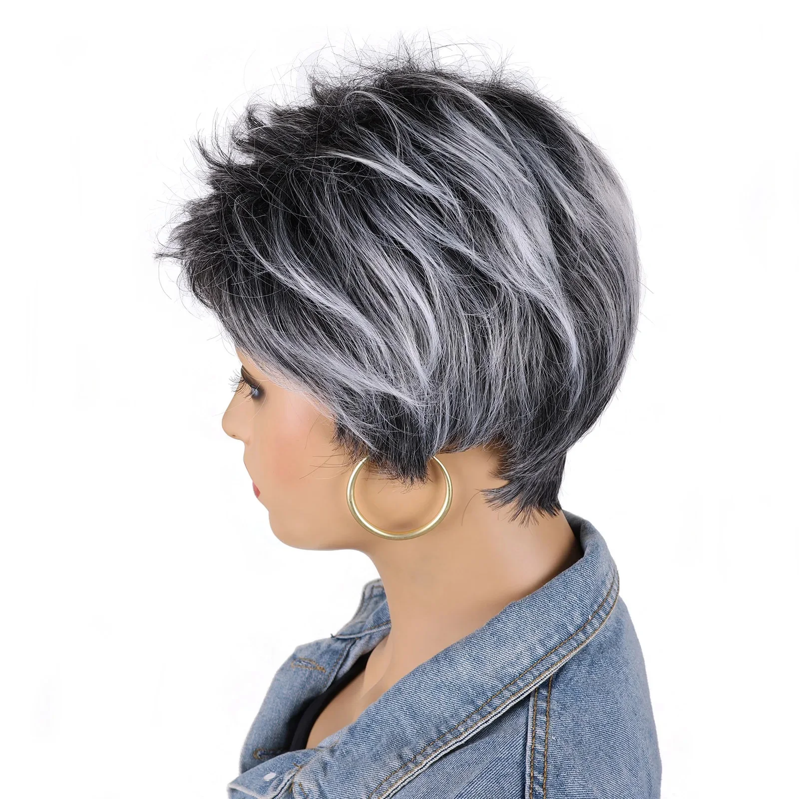 Soft & Healthy Synthetic Mommy Hair Natural Grey Ombre Short Curly Wigs with Bangs Daily Cosplay Party Wig for Women