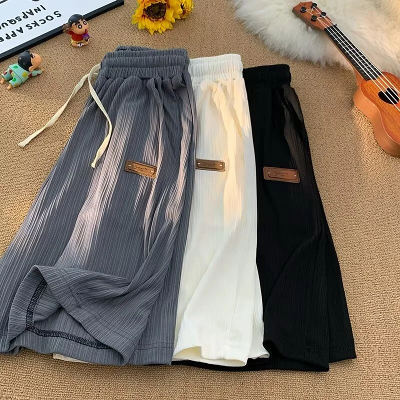 

Новинка 2024, мужские шорты из ледяного шелка с аппликацией на шнурке, молодежные спортивные мешковатые бермуды для спортзала Y2K, уличная одежда, прямые короткие брюки