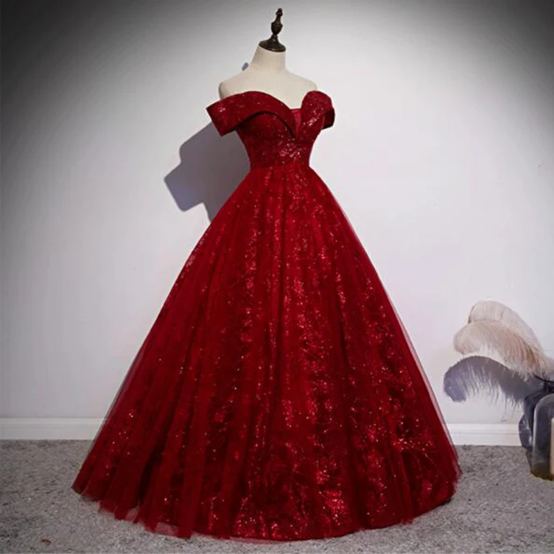 Burgundy Sequined Lace Luxury Quinceanera Dresses 2022 Off The Shoulder Classic Ball Gown Glittering Formal Evening Party Gowns