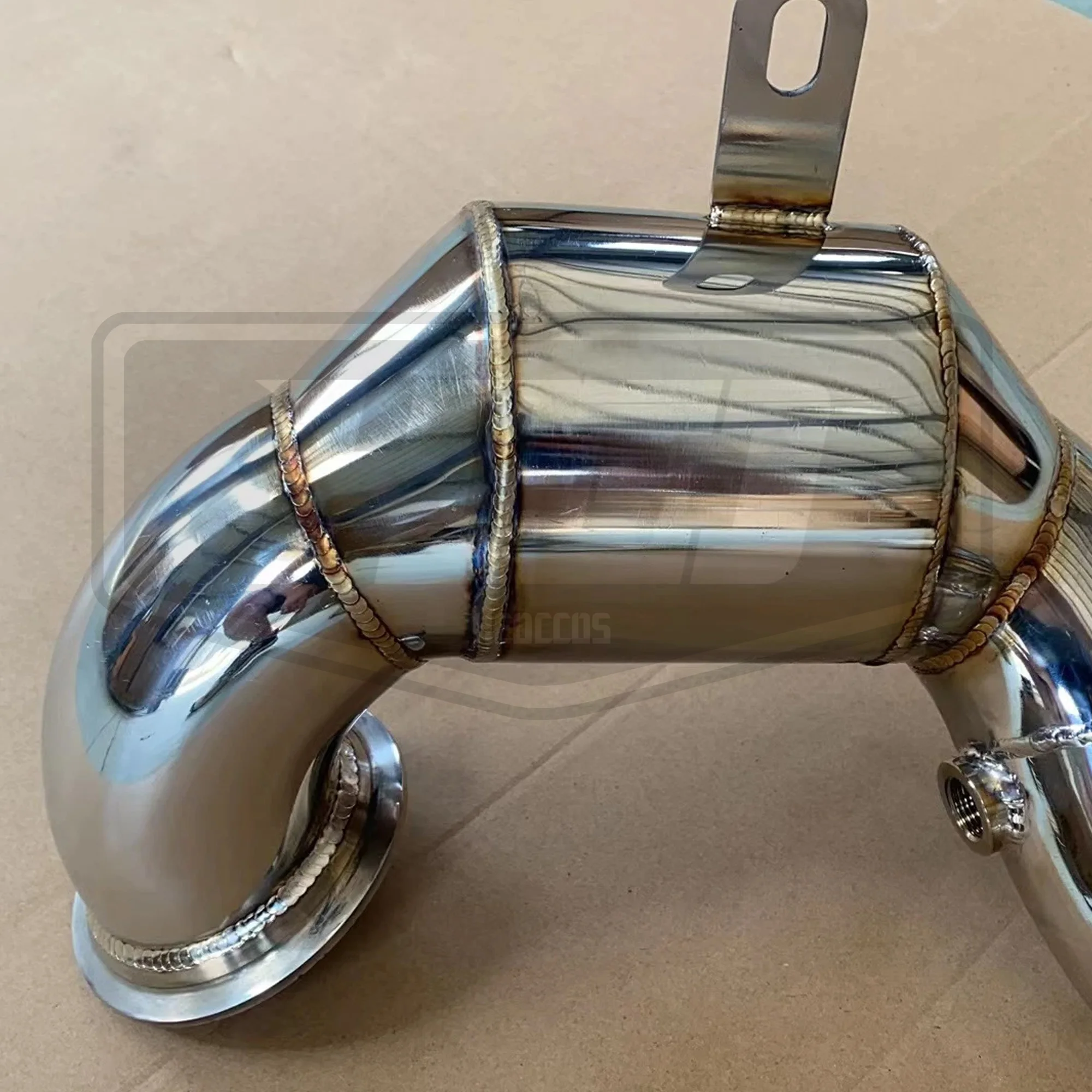 304 Stainless Steel Polished Racing Exhaust Downpipe High Quality Welding for VW Golf 8R MK8 R 2.0T view 6
