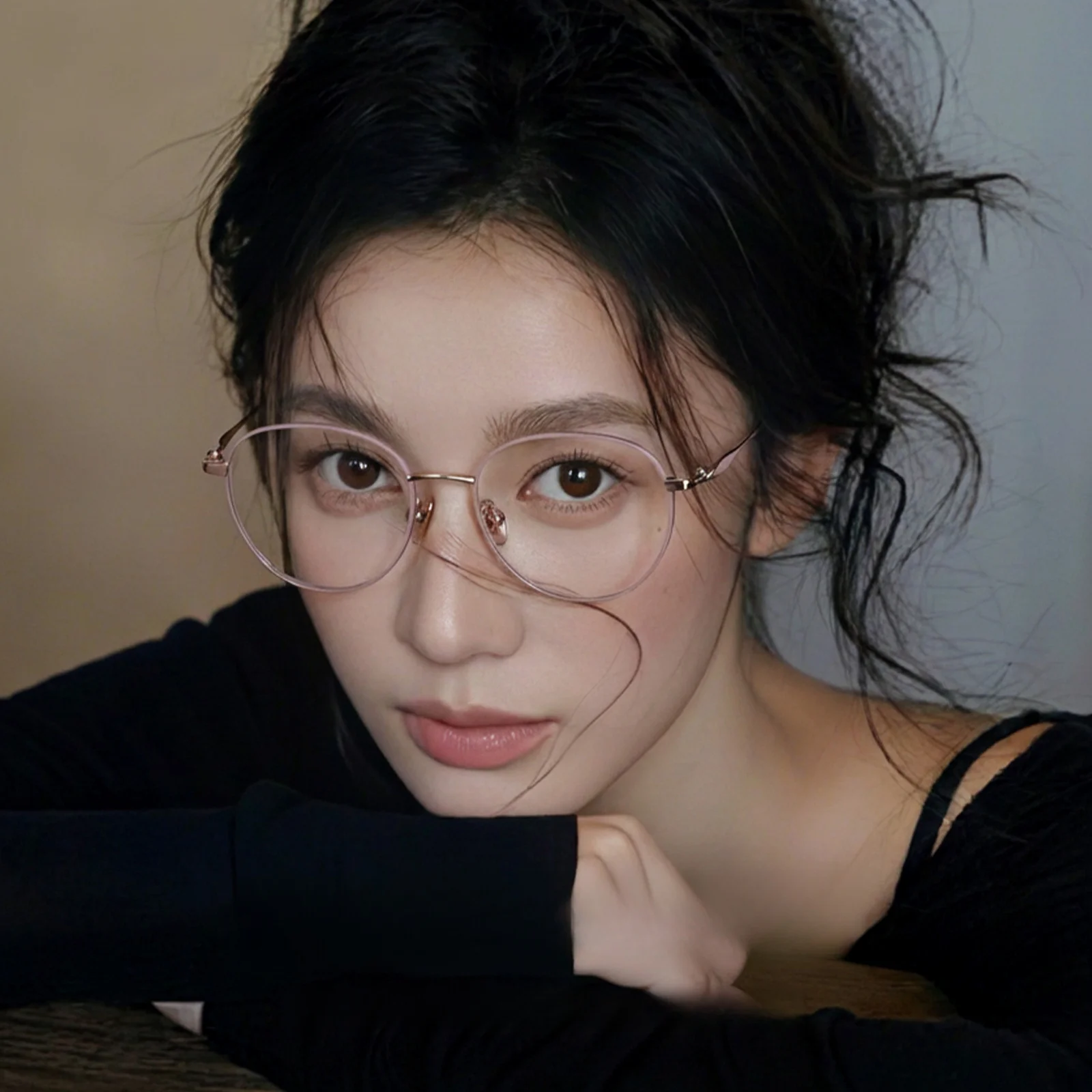 XBORA New Women Ultra Light Small Round Retro Fashion Glasses Frame Luxury Flexible Titanium Alloy Temperament Eyeglasses MU103B
