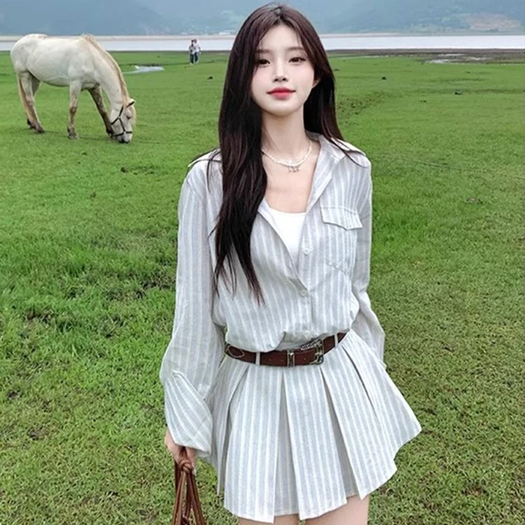 Abito camicia a righe da donna Gonna a trapezio a vita alta Manica lunga Manica coreana Design da pendolarismo Avvolgente in garza dimagrante Primavera