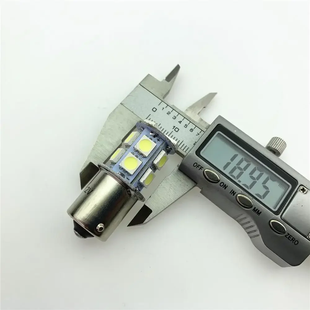 รถกระพริบไฟเบรคไฮไลท์ 5050smd รถ Led พวงมาลัยย้อนกลับ 1156/1157 13 Led