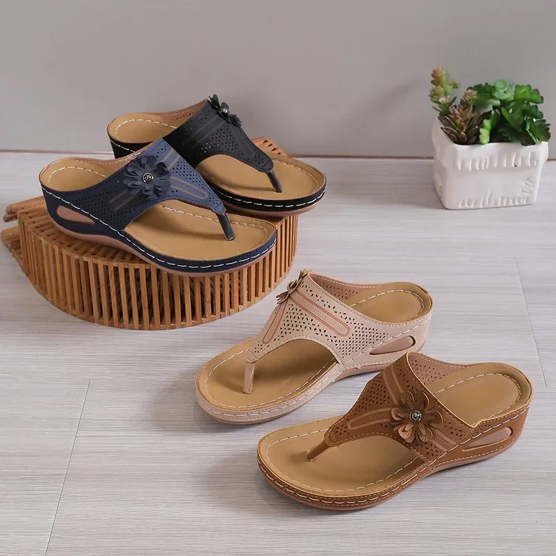 Sandalias de punta abierta de cuña ortopédica para mujer con plataforma, hechas de cuero, antideslizantes y de estilo retro 2024