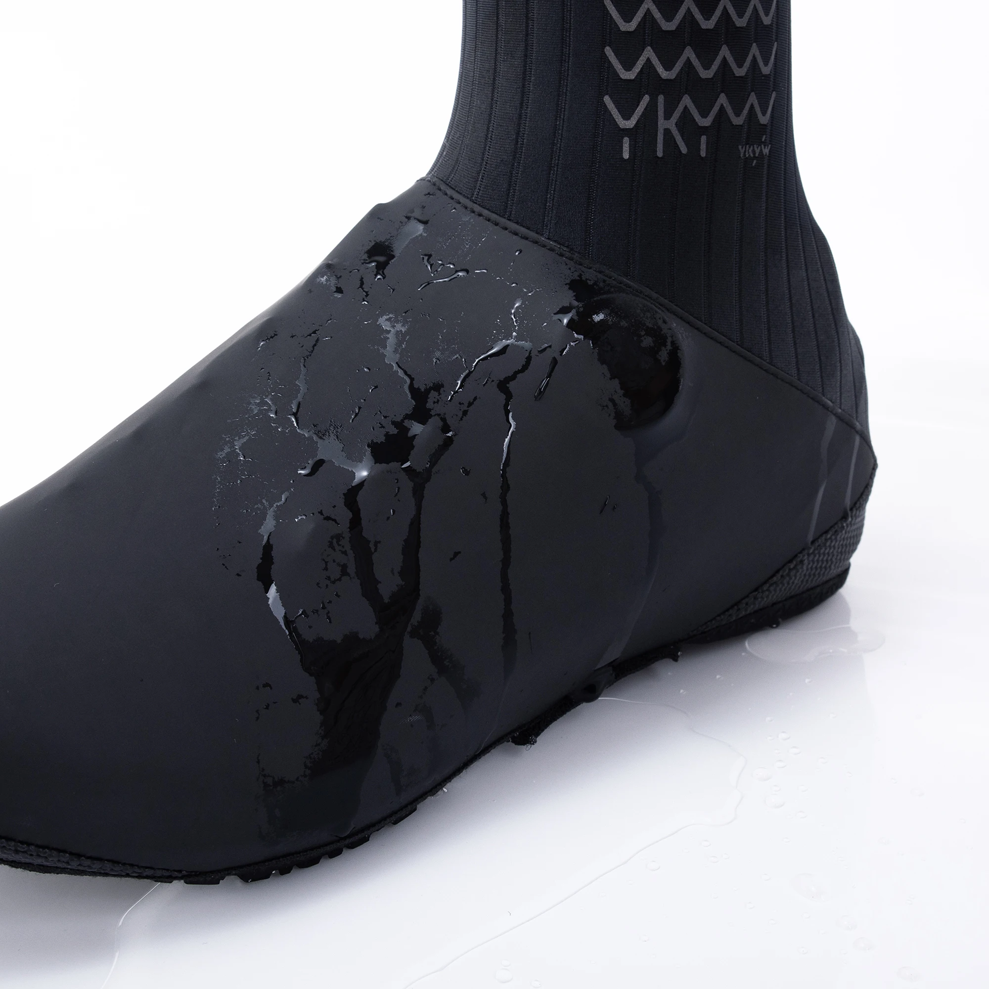 Thumbnail 4 - #16 Bicycle Shoe Covers Comparison Guide