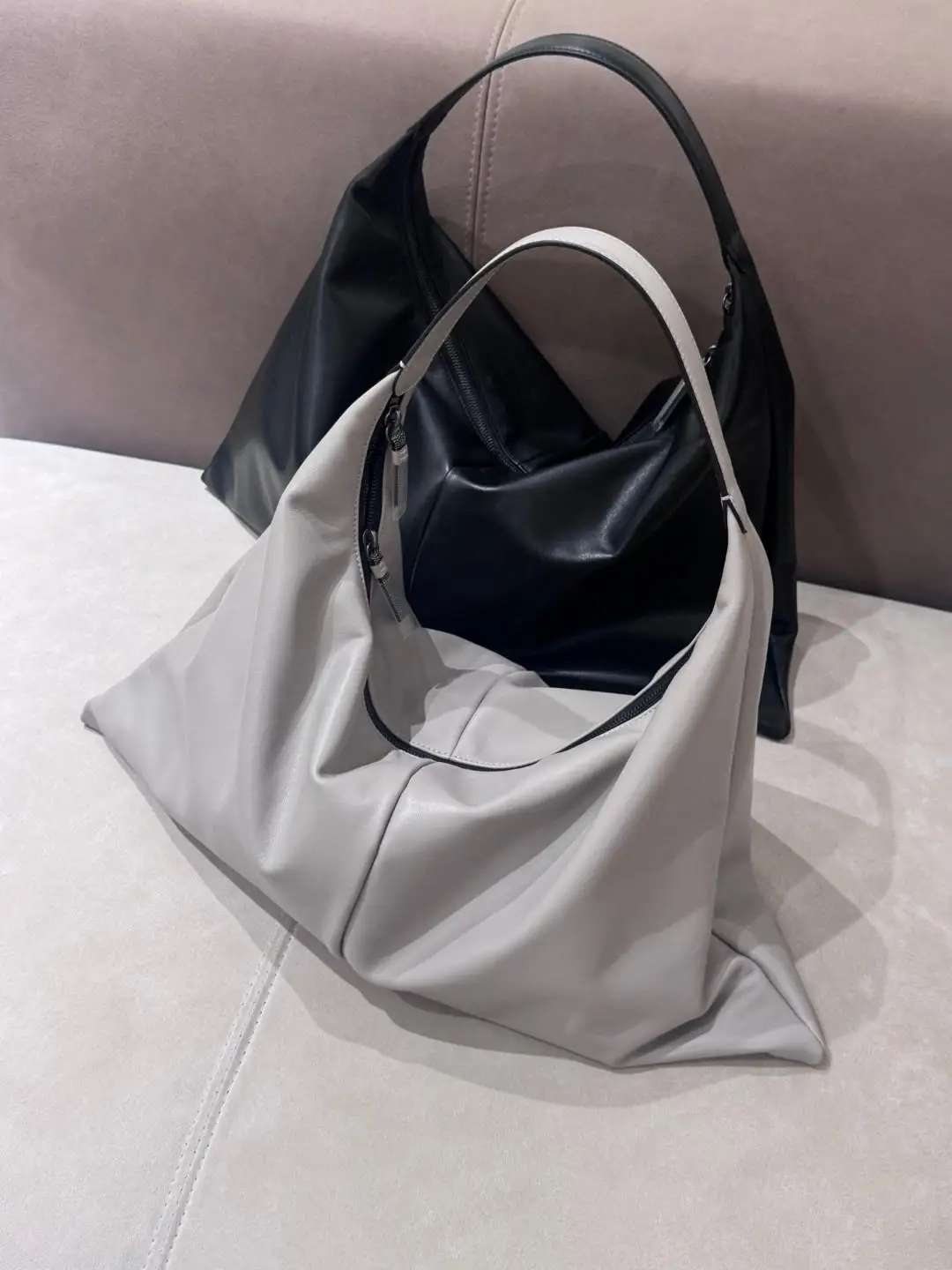 

Women's casual genuine leather shoulder bag 55x30