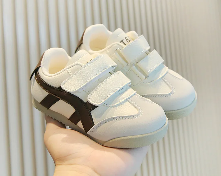 Kinder-Laufschuhe 2026 Herbst Neue Mode Lässige Gehschuhe für Babys Jungen Mädchen Atmungsaktive Weiche Kinder-Sportschuhe – Detail 7