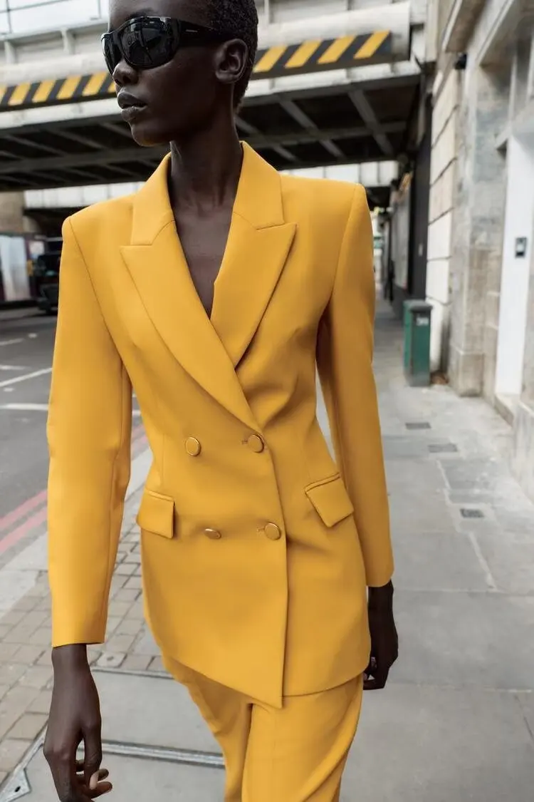 

BB6858 Осень 2023, новая женская одежда, свободный двубортный пиджак в европейском и американском стиле с лацканами и подплечниками 8765656