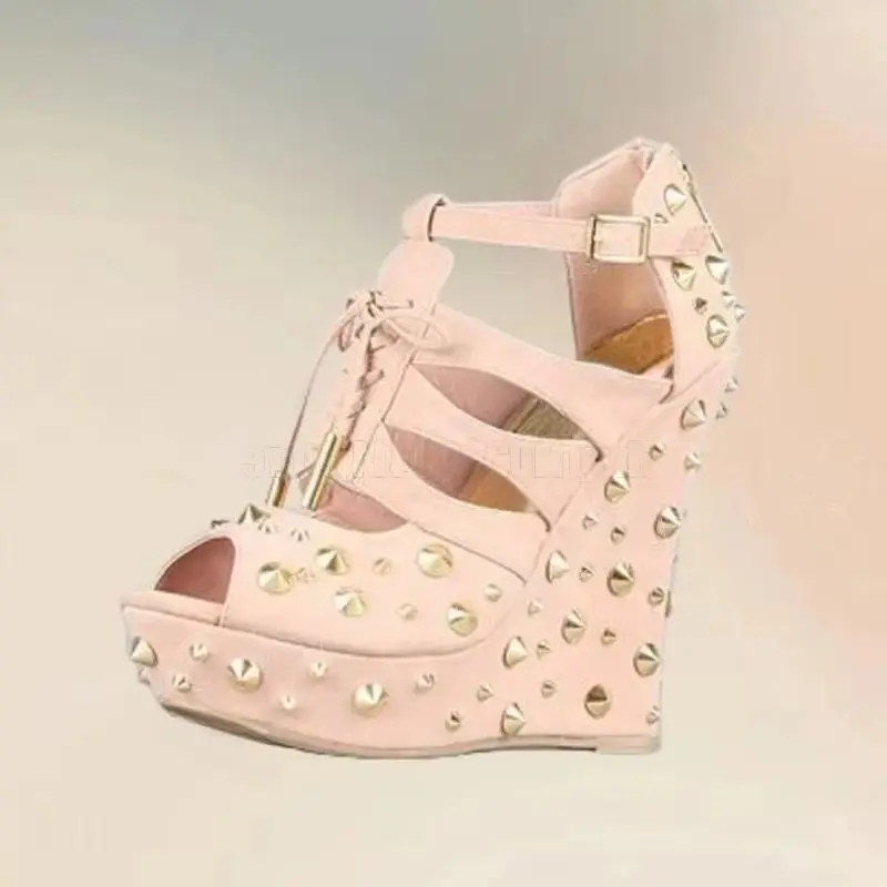 

Gold Rivets White Wedges Heel Platform Sandals Buckle Strap Women Shoes Peep Toe Fashion Party Dating 2026 Zapatos Para Mujere
