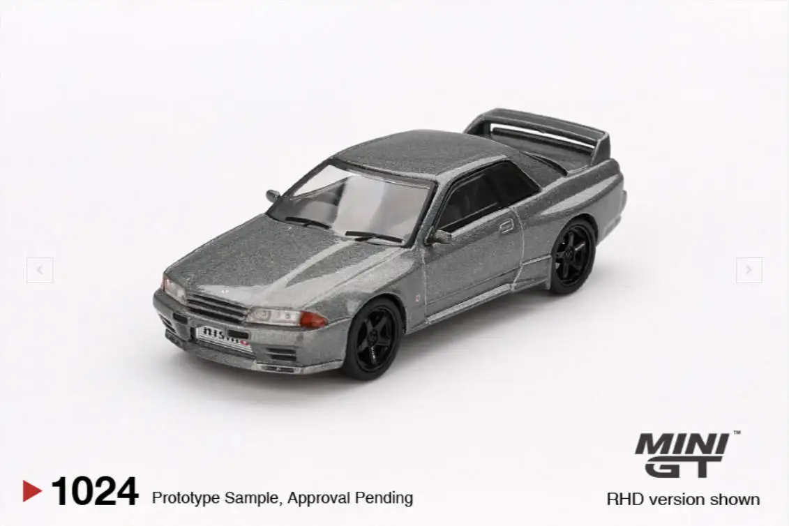 MINIGT 1024 In Stock 1:64 Nissan Skyline GTR NISMO BNR32 CRS Version Diecast Car Model Collection Toys