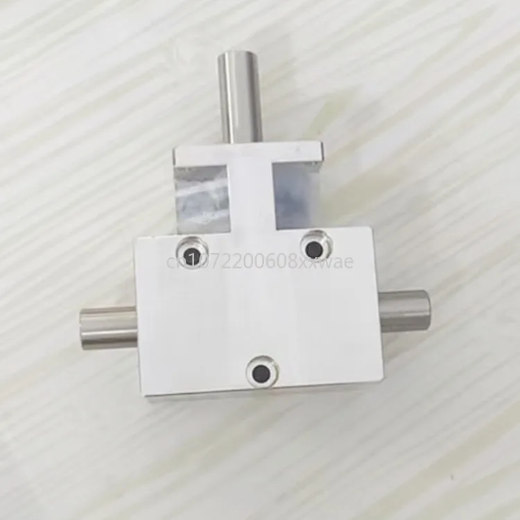 

Small rotator 90 degrees 1:1 spiral bevel gear shaft 12mm co-directional double output shaft differential assembly gearbox