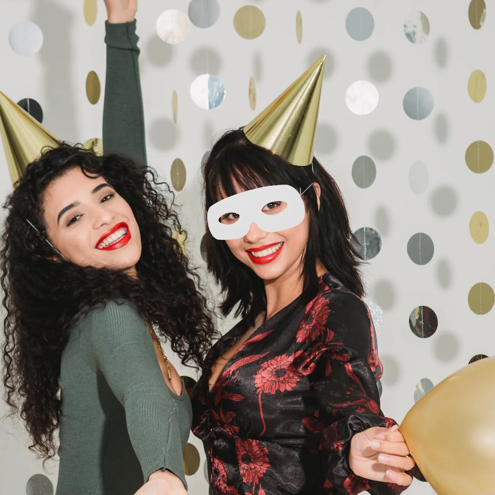 

20Pcs Plain White Paper Masks Masquerade Mask DIY Blank Masks Halloween Costume Party Decor Masquerade Mask Blank