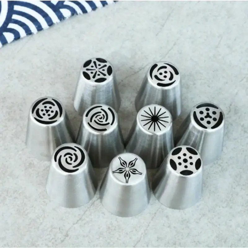 1Set Russian Piping Tips Cream Nozzles for Cake Tool Bakery Accessories Flower Piping Pastry Bag Cake Decorating To