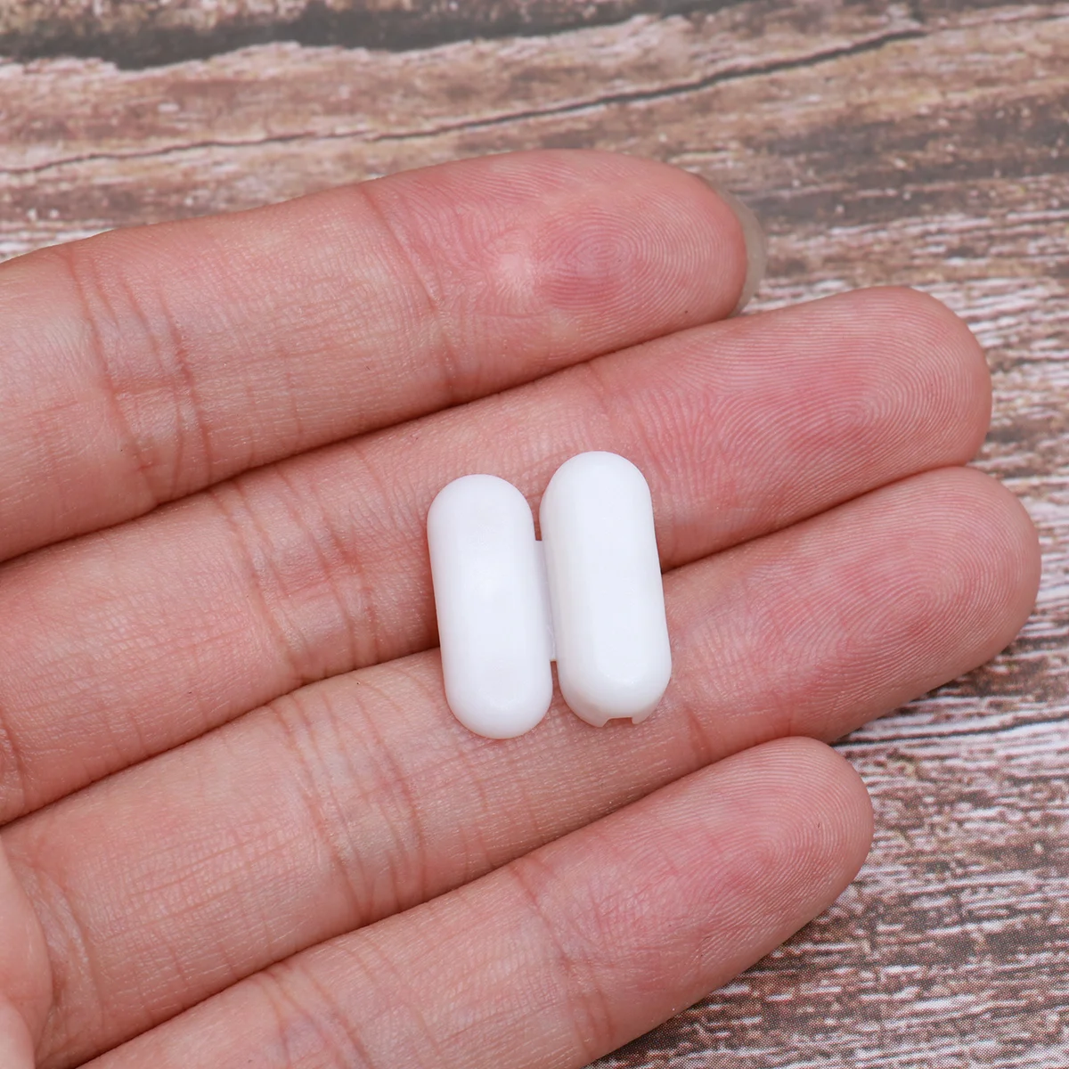 

100Pcs Bead Chain Connector for Vertical Blind Replacement Plastic Roller Ball Link Clips Suitable House Office Use Curtain