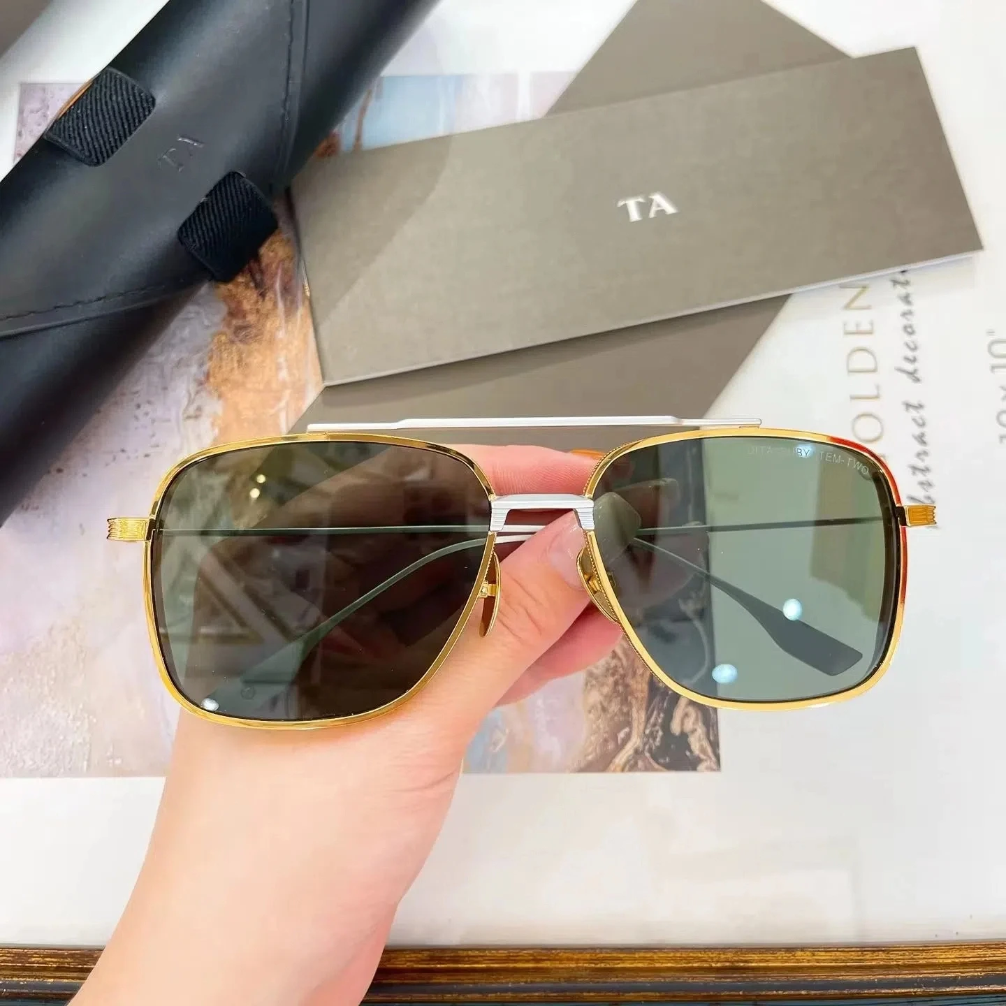 

Authentic For DIYTA DT SUBYSTEM-TWO DTS142 Alloy Frame Men Women Sun Glasses UV400 Dark Green Lenses Couple Eyewear With Box