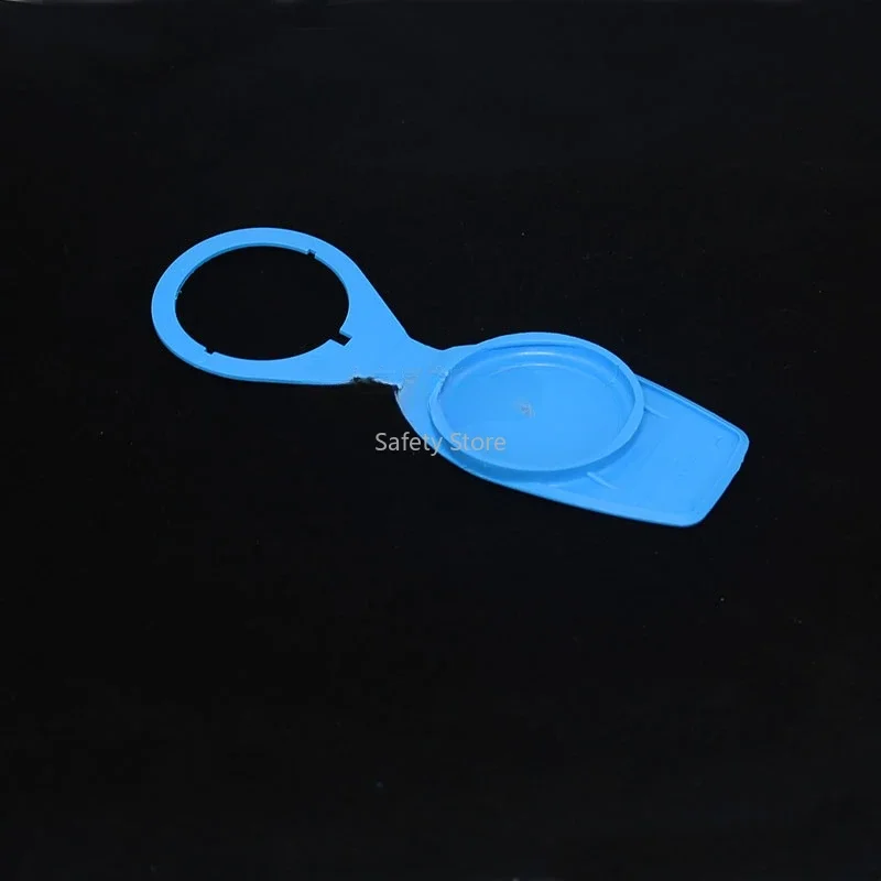 Suitable for Roewe RX5 MG Ruiteng wiper, water spray bottle, water pipe cover, rain brush, glass cover