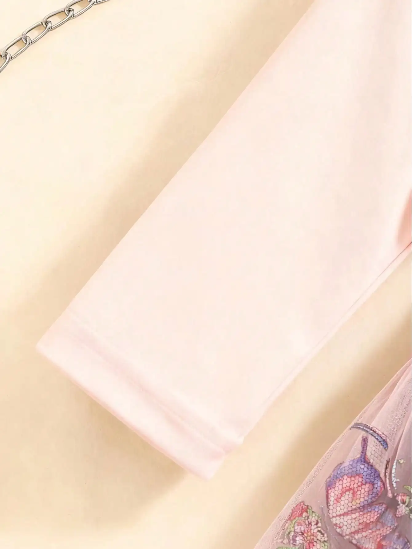2026 Frühling/Sommer Herbst Eleganter Rundhals-Langarm-Mesh-Kleid mit Schmetterlingsdruck und Trompetenrock, Geeignet für Tägliche Reisen – Detail 10