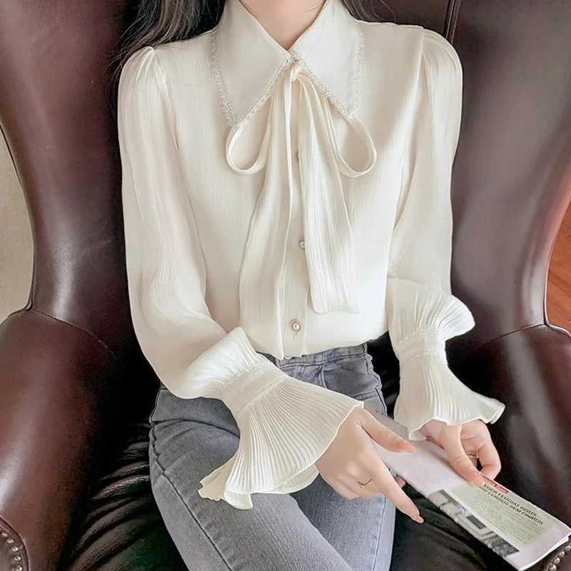 Temperament Lacing Bow Button Blouse Spring New Long Sleeve Solid Color Loose Pleated Shirt Tops Fashion Elegant Women Clothing