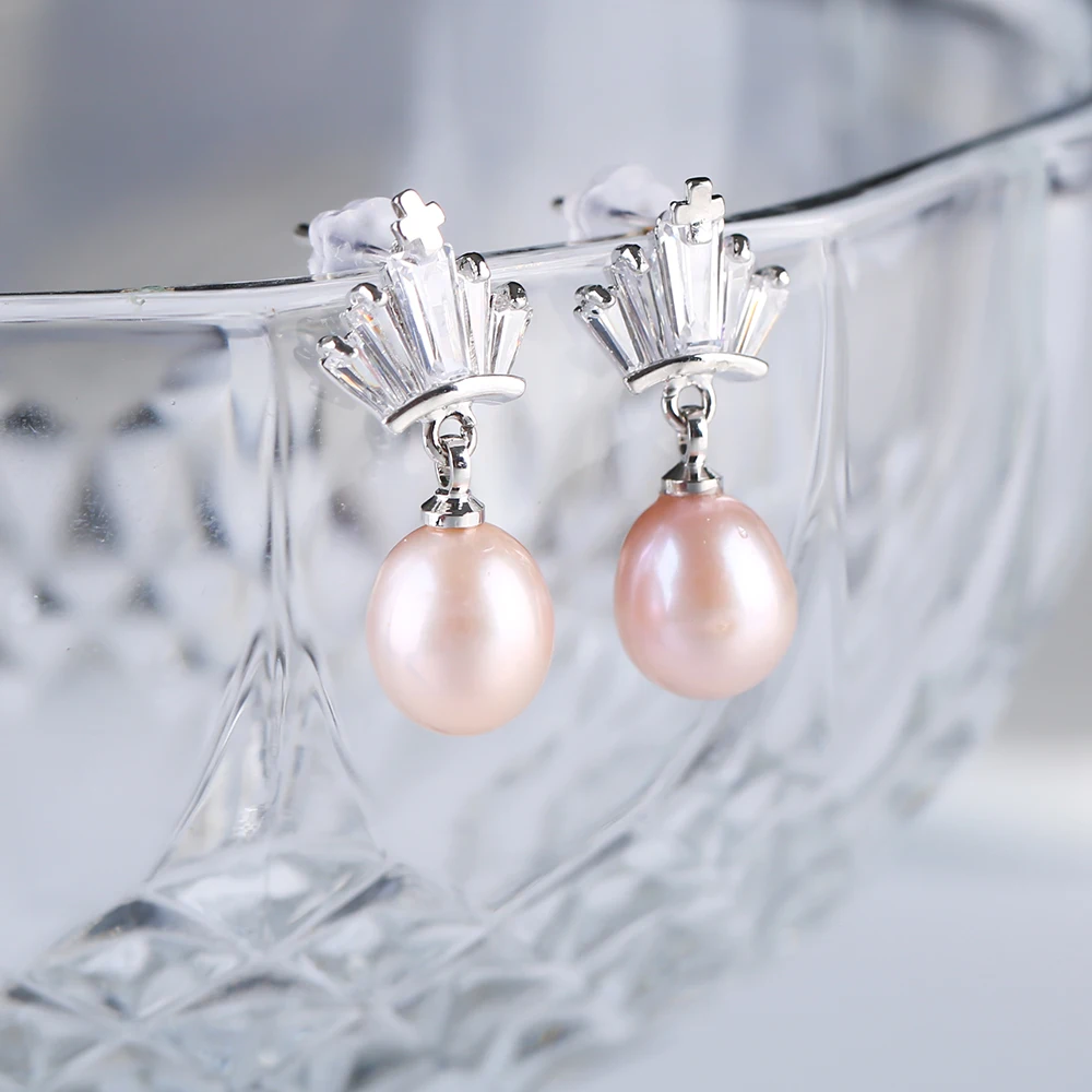 

Pearl Earrings Set with Pink Color Freshwater Pearls with Shaped Sparkling Crystal Decoration Stud Earring for Wome