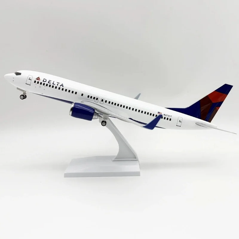 

Модель самолета Boeing 737 Delta Airlines, масштаб 1:130, 30 см, с подставкой, для коллекционирования, сувениров, демонстрации, подарка