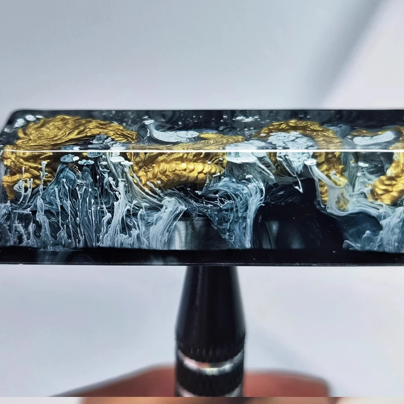 Schwarz gold Drachen Tasten kappen Harz handwerkliche Tasten kappen für mechanische Tastatur Zubehör Persönlichkeit benutzer definierte Tastatur kappen MX-Schalter