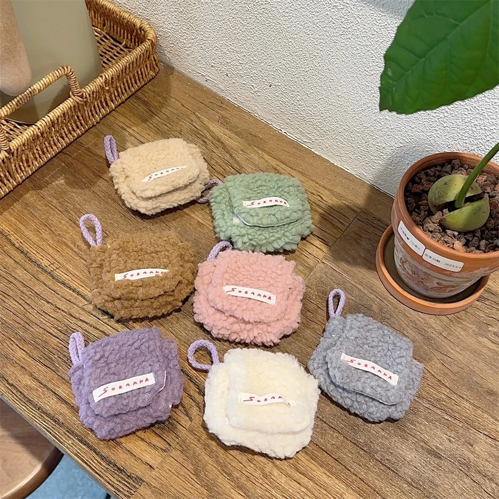 Makeup Pouch Earphone Pouch Plush Earphone Bag Mini Universal Lovely Mini Earphone Pouch Plush Kawaii Coin Purse Data Cable