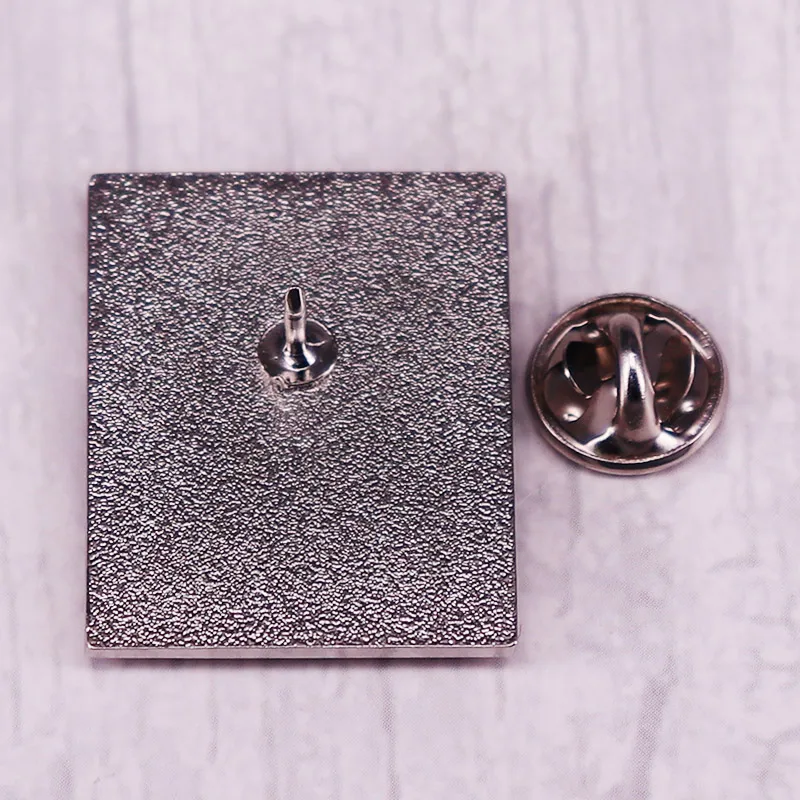 دي اكس لا سول الأمريكية الهيب هوب الثلاثي شعار المينا دبوس بروش شارة لحقائب الظهر الأزياء والمجوهرات هدية