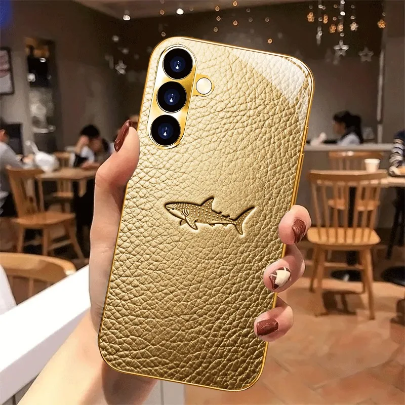 Minimalist shark pattern glass phone case suitable for Samsung Galaxy S26 S25 S24 S23 S22 S20 FE/Ultra/Plus hard case