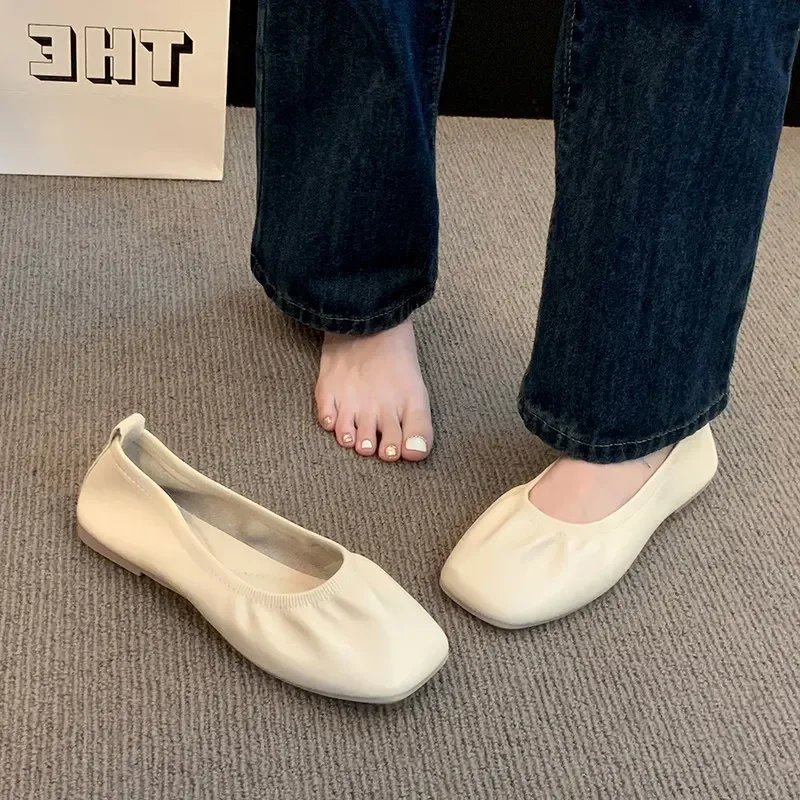 Damen-Ballerinas aus weichem Leder, bequeme Slipper mit eckiger Zehenpartie, Modell 2026, Street-Style, lässige Alltags- und Freizeitschuhe, Slipper – Detail 15