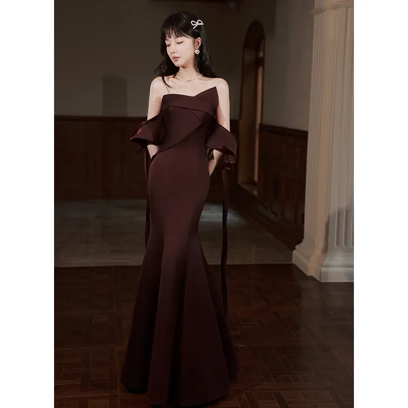 

TOAST Clothing Elegant Wine Red Fishtail Dress out of Court Banquet off-Shoulder Female