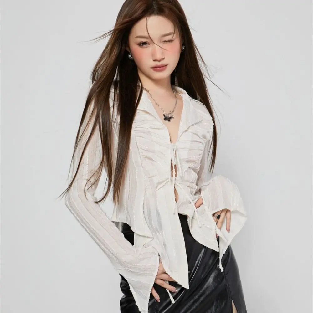 Camicia con protezione solare in chiffon con scollo a V scavato Camicia a maniche lunghe allentata irregolare Camicetta in rete con lacci con volant Streetwear