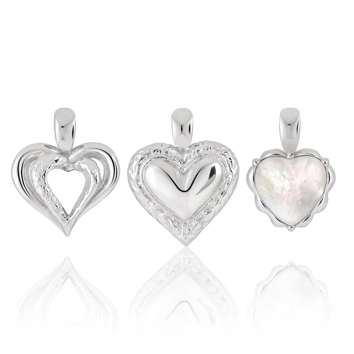 

Love Shaped Pendant Hollow Out Design S925 Sterling Silver Pendants Inlaid Mother of Pearl Luxury Fine Jewelry for Charms Women