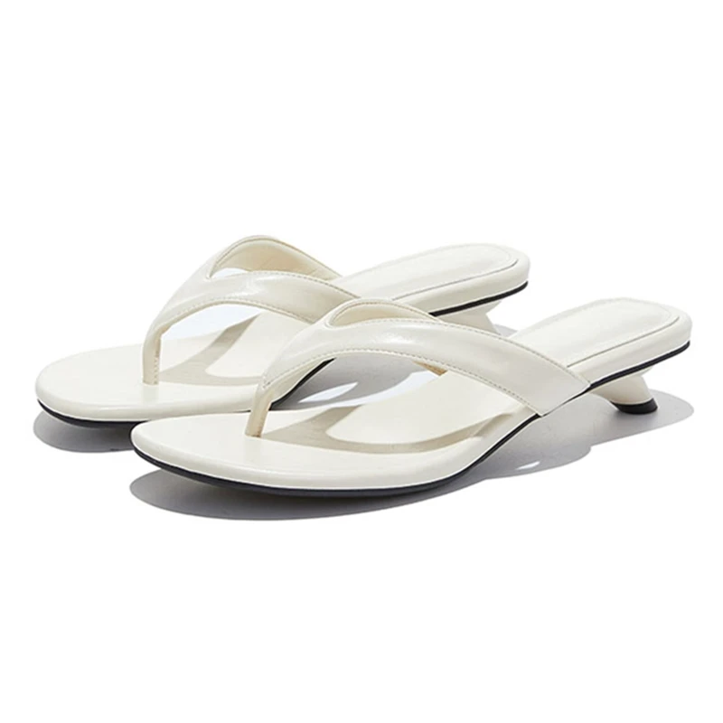 

Concise Comfortable Kitten-heel Slippers for Women Fashion Round Toe Slide Sandals Summer Holiday Large-sized Beach Flip-flops