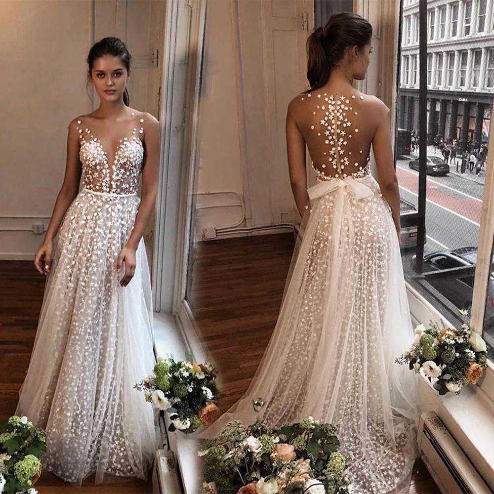 

Delicate Lace Gowns Wedding Dress Plunging Neckline Illusion Bride Dresses Bow Back A-Line Tulle Gowns