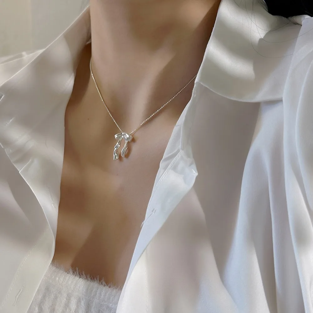 جديد الأرز حبة ضئيلة القوس قلادة الراقية الانحناء بسيط القوس الملحقات خمر سلسلة الترقوة