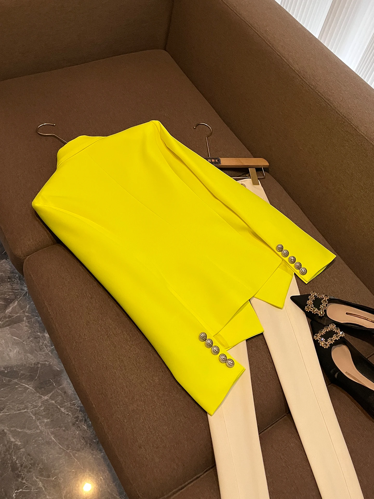 Yellow Double-Breasted Tailored Jacket for Women Commute Style Professional All-Match Slim Fit High-End Feeling D963