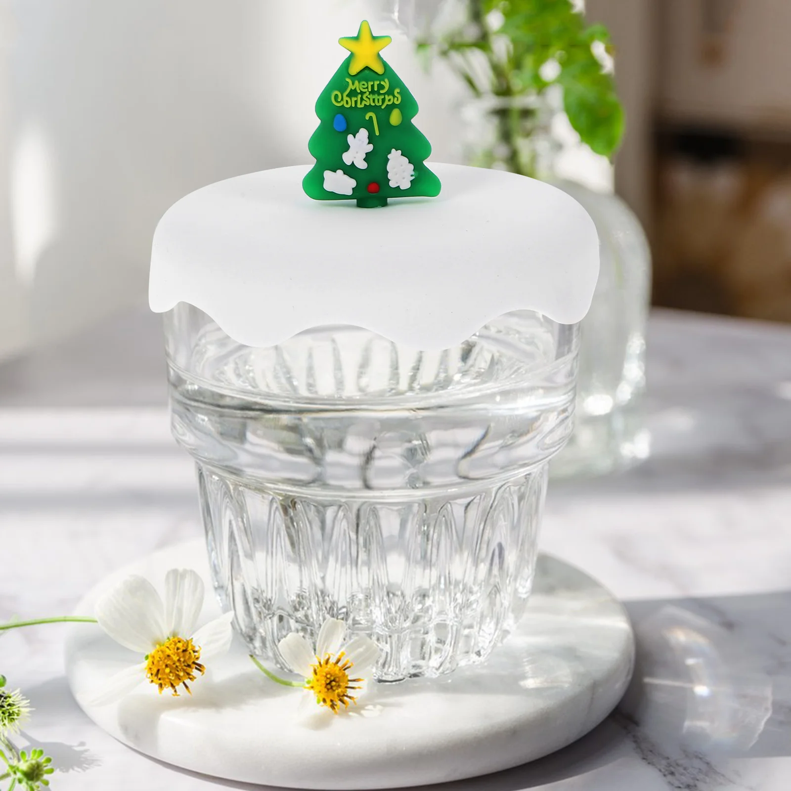 

2Pcs Christmas Silicone Cup Lids Anti Overflow Leak Proof Cover Xmas Tree Snowman Baby Toddler Kids Silicone Cup Cover