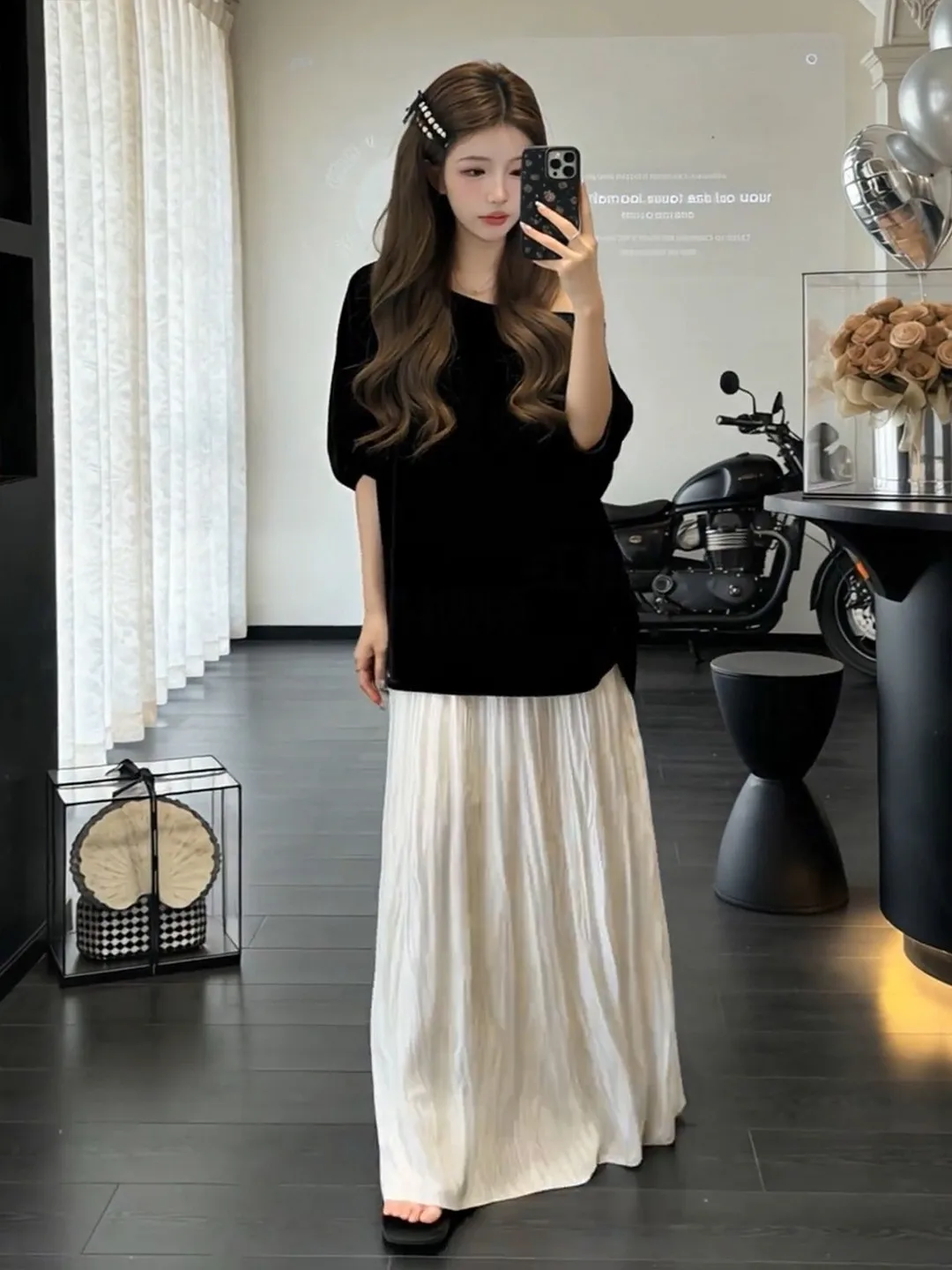 

Unique Beautiful Early Spring Black Short Sleeve Asymmetrical Shoulder Top And Skirt Set Women's Fashion Casual Breathable