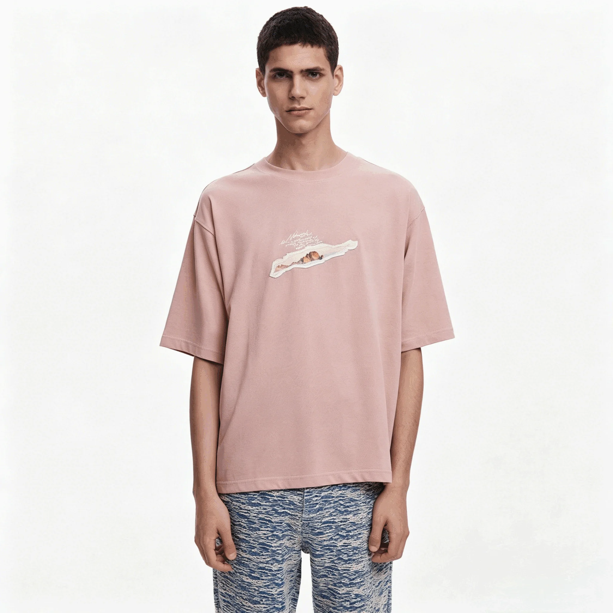 Europäisches, amerikanisches, spanisches Original-Herren-T-Shirt mit kurzen Ärmeln, bestickt mit floralen Graffiti-Motiven, lockeres Oberteil, leicht und atmungsaktiv. – Detail 3