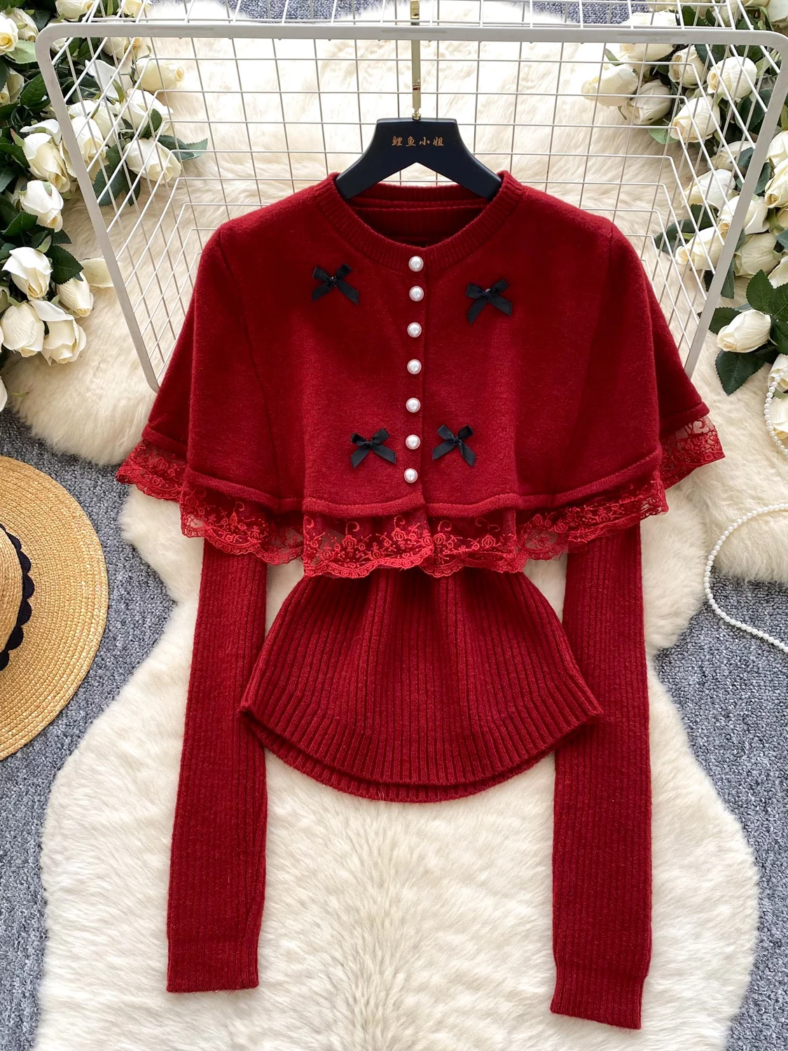 2-piece Retro Red Knit Pullover Beaded Lace Trim Cape Coat Solid Inner Women's New Winter Elegant Small Fragrance Commute Outfit