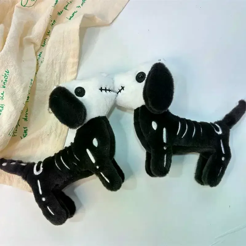 Leuke Halloween zwarte schedel hond pluche pop knuffels sleutelhanger hanger tas charme rugzak hangende ornamenten meisje sleutelhanger geschenken