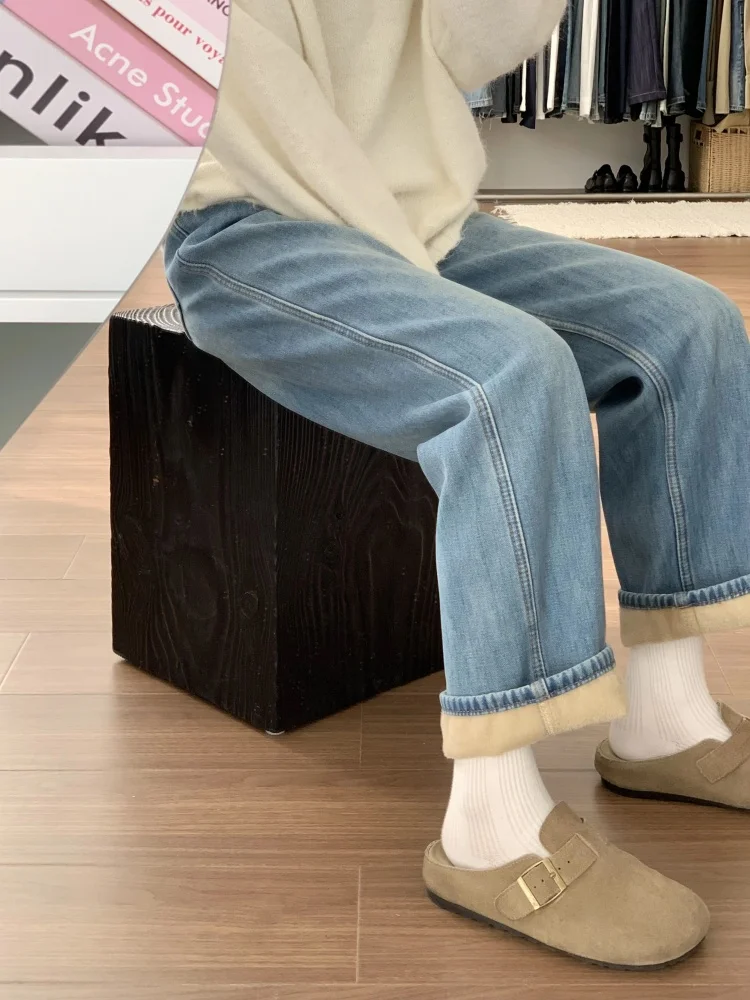 

Джинсы женские зимние на флисе, больших размеров, свободного кроя, с высокой талией, прямые, широкие штанины, облегающие, для полных женщин