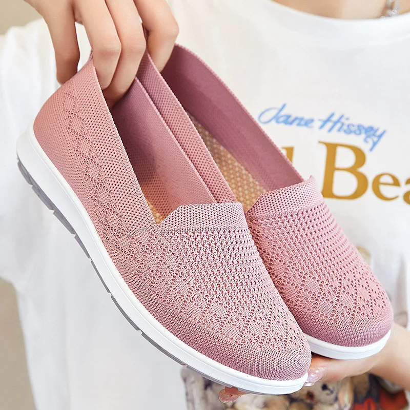 Summer women's breathable sandals casual flat-soled cloth shoes large size soft-soled middle-aged women's mother shoes