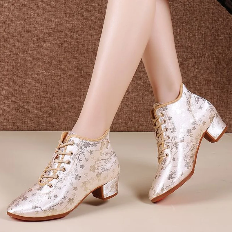 

Осенние танцевальные ботинки, женская обувь для современных танцев, обувь для танго, латинских танцев, высокие тренировочные туфли на квадратном каблуке 3,5/5 см